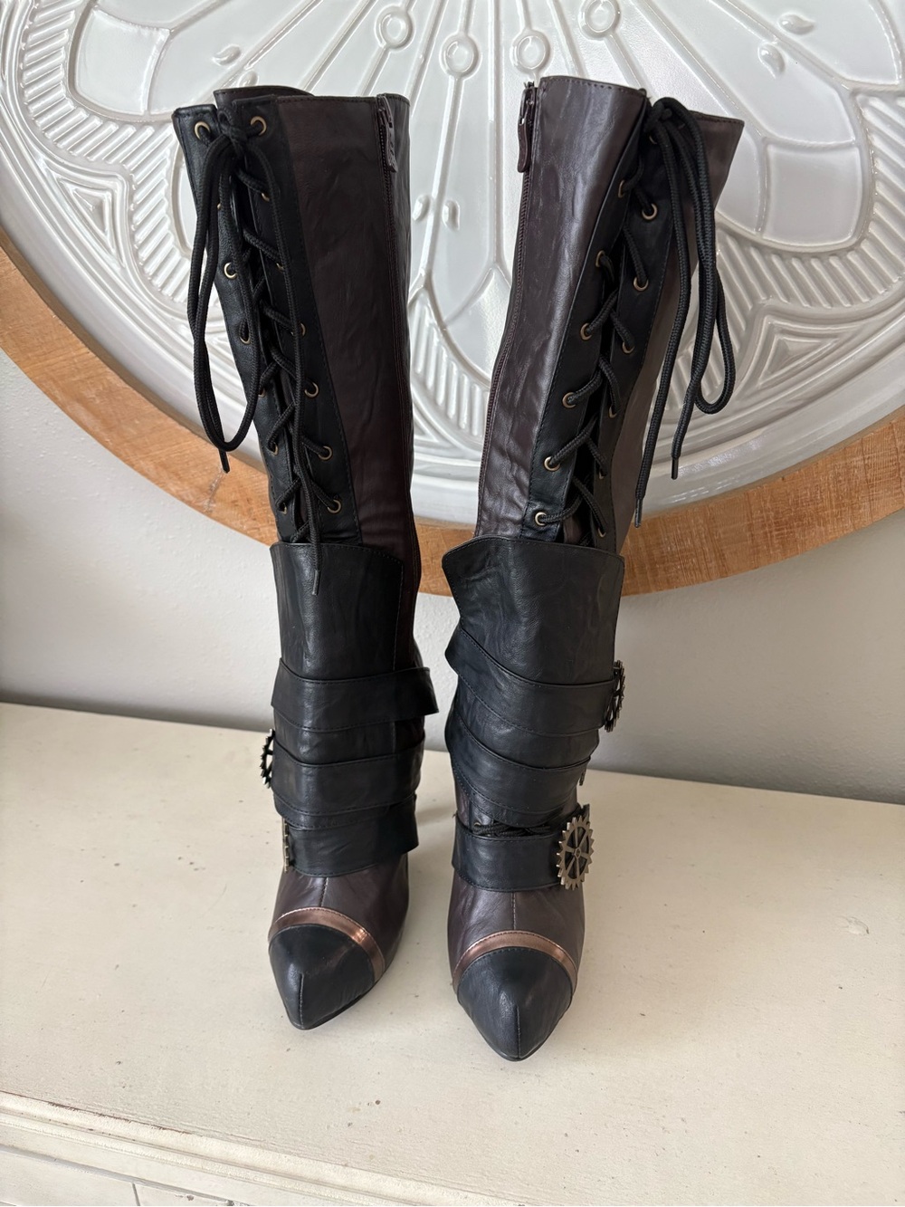 Ellie Brown and Black Lace-Up Steampunk Knee Boots size 8